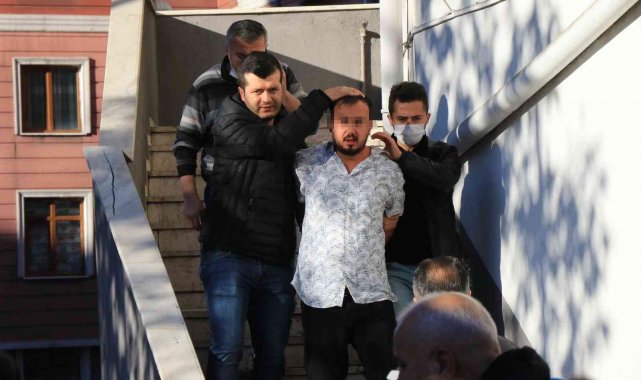 İngilizce öğretmeni kendini eve kilitleyip, ekipleri seferber etti