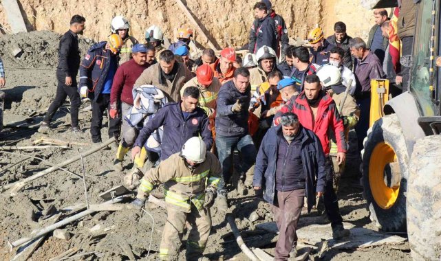 İnşaat halindeki tek katlı yapı çöktü: 1 işçi hayatını kaybetti