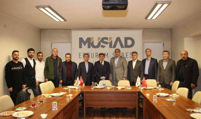 İran heyeti Erzurum'da işadamları ile bir araya geldi