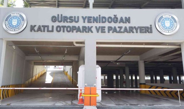 Işık pazarcılarla kahvaltıda buluştu