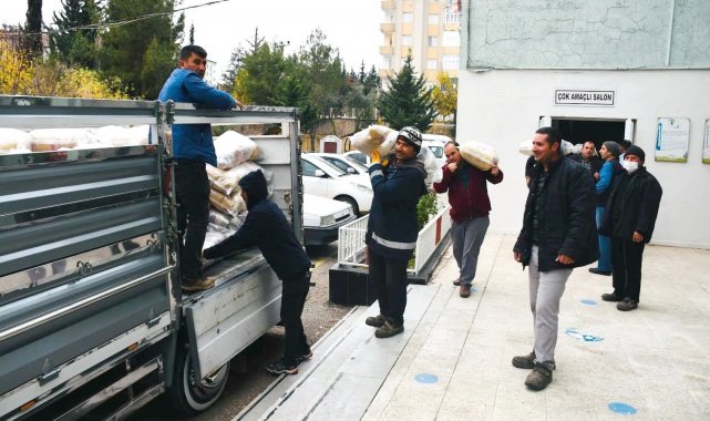 İsmini açıklamayan hayırsever 4 bin aileye gıda yardımında bulundu
