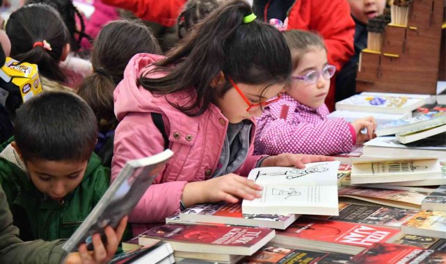 Isparta Belediyesi 5. Kitap Fuarı kapılarını açıyor