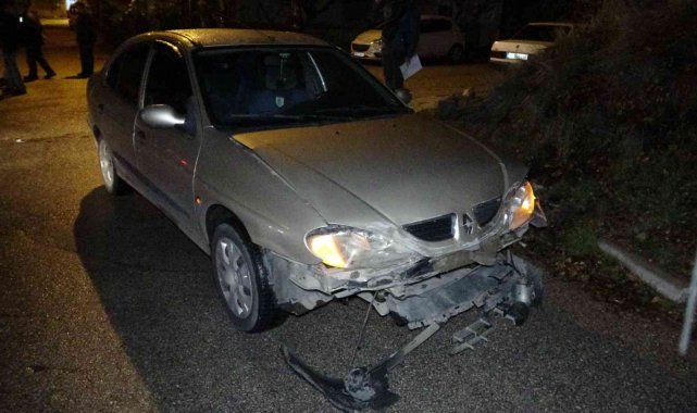 Isparta&#039;da trafik kazası: 3 yaralı