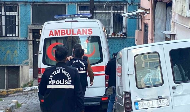 İstanbul'da korkunç olay: Babası bıçaklanarak ölü bulunan genç gözaltında