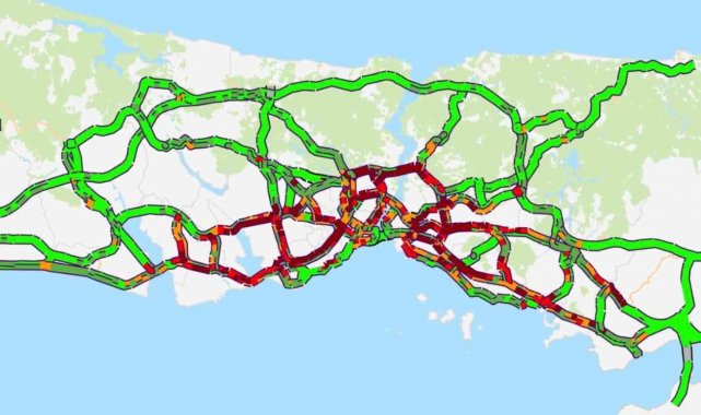 İstanbul'da rekor seviyesinde trafik yoğunluğu, yüzde 89'a ulaştı