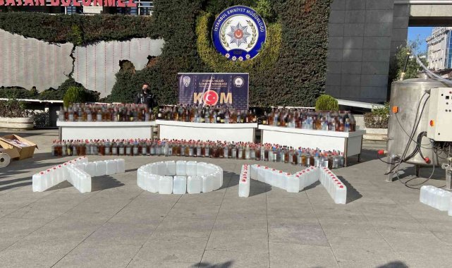 İstanbul'da yılbaşı öncesi 10 ton sahte alkol ele geçirildi