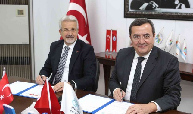 İzmir'in kalbi Nilüfer ile kardeş kent oldu