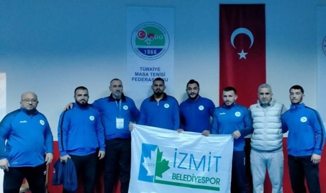 İzmitli güreşçiler Kahramanmaraş'ta mindere çıktı