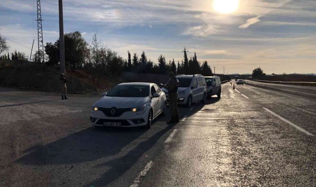 Jandarma 59 noktada uygulama yaptı