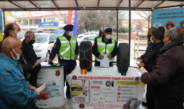 Jandarma trafik timleri, kış lastiği konusunda bilgilendirme yaptı
