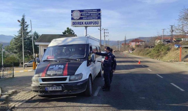 Jandarmadan &quot;Türkiye Huzur ve Güven&quot; uygulaması