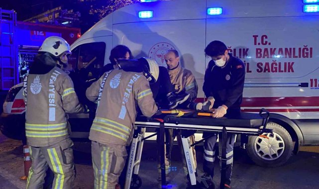 Kadıköy Bağdat Caddesinde feci kaza: 1 yaralı