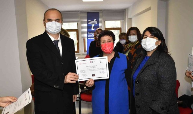 Kadın girişimcilere e-ticaret eğitimi