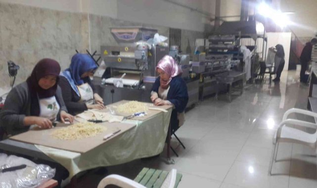 Kadınlar birlik oldu şimdi siparişlere yetişemiyor