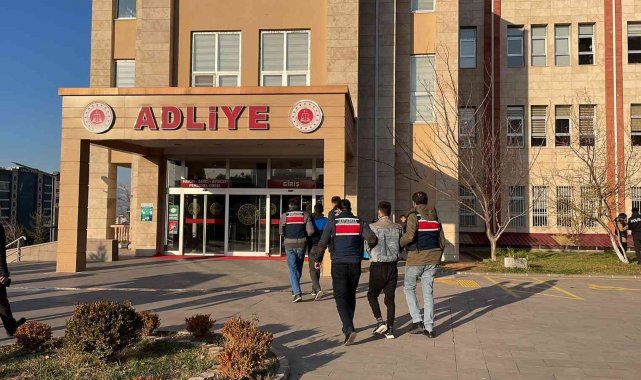 Kahramanmaraş'ta DEAŞ operasyonuna 2 tutuklama