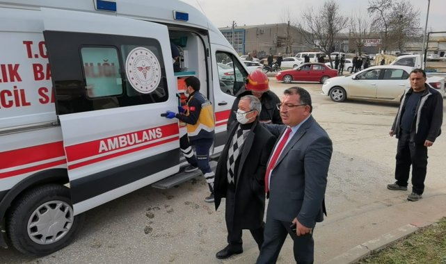 Kahreden tesadüf: Şans eseri kaza yerinden geçerken, oğlunun yaralandığını gördü