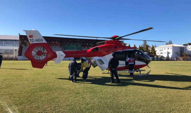 Kalp rahatsızlığı geçiren kadına hava ambulansı desteği