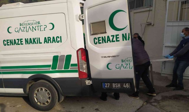 Kamyonetin çarptığı yaşlı adam hayatını kaybetti