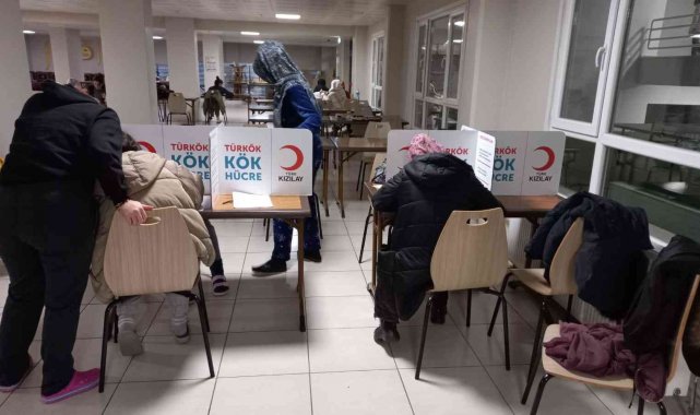 Kan stokları azalınca devreye öğrenciler girdi