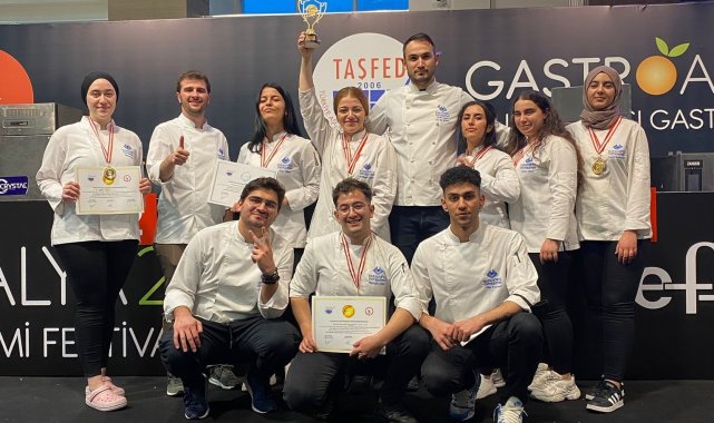 Kapadokya Üniversitesinden GastroAntalya 2021'de 10 madalya 1 kupa