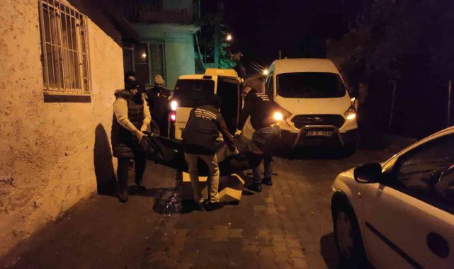 Kapıyı kırdı ama oğlunu kurtarmadı