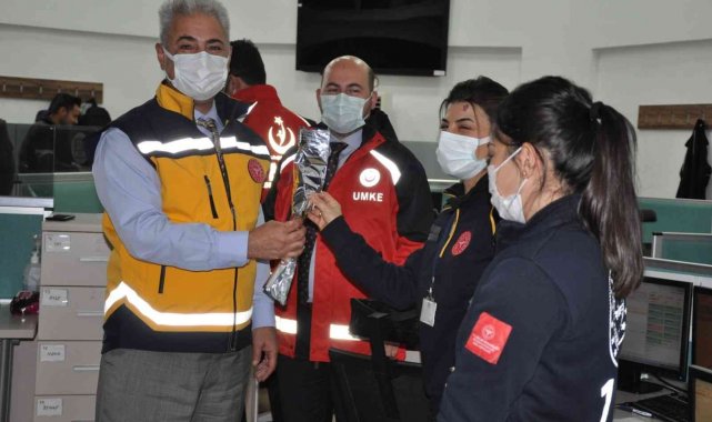 Karaman'da acil sağlık personeli ödüllendirildi