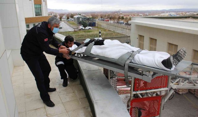 Karaman'da hastanede yangın ve tahliye tatbikatı