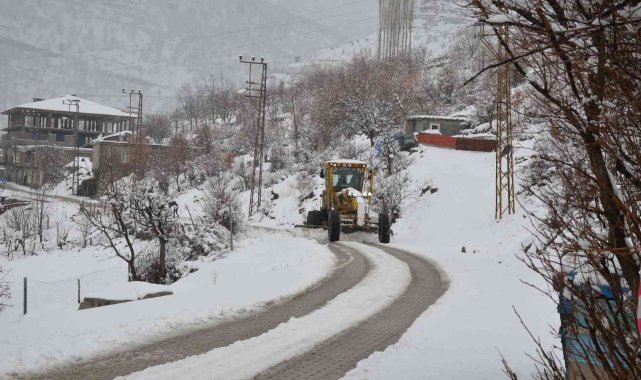 Kardan kapanan yollar bir bir açılıyor