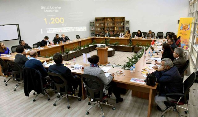 Kariyer merkezinden yetenek dönüşüm programı