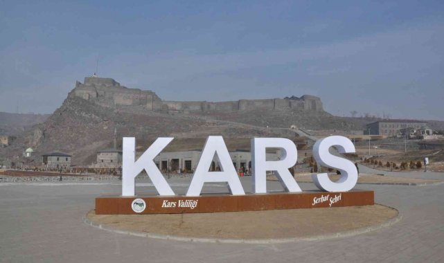 Kars Vadisi yerli ve yabancı turistleri tarihi noktada buluşturuyor