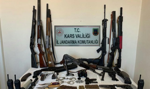 Kars'ta jandarma suç örgütünü çökertti