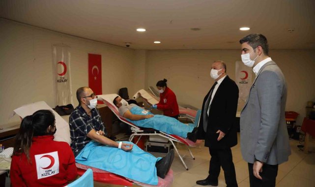 Kartal Belediyesi ve Kızılay'dan kan bağışı kampanyası