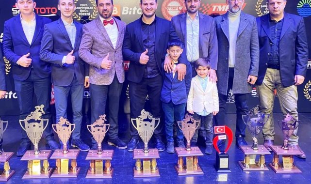 Kartepeli sporcular ödüllerini aldı