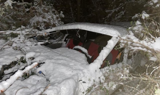 Kayıp olarak aranan şahsın cesedi, uçurumda karın altında bulundu
