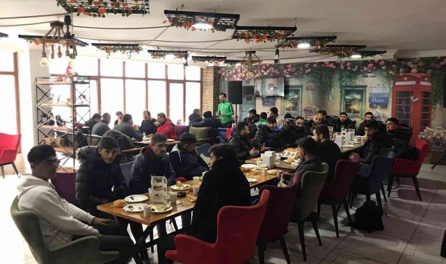 Kaymakam Balcı, sporcularla yemekte buluştu