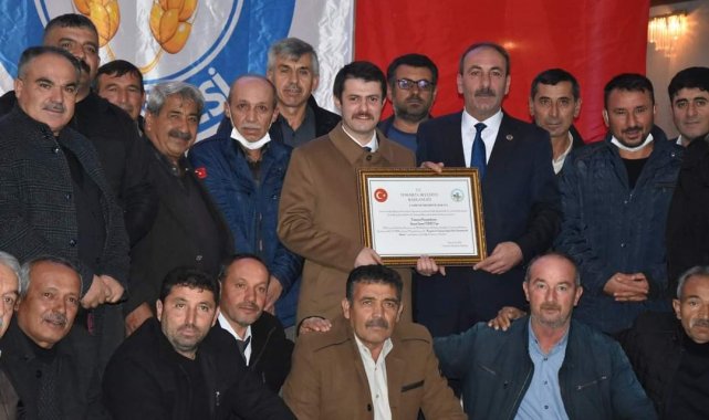 Kaymakam Cebeci&#039;ye fahri hemşehrilik beratı verildi