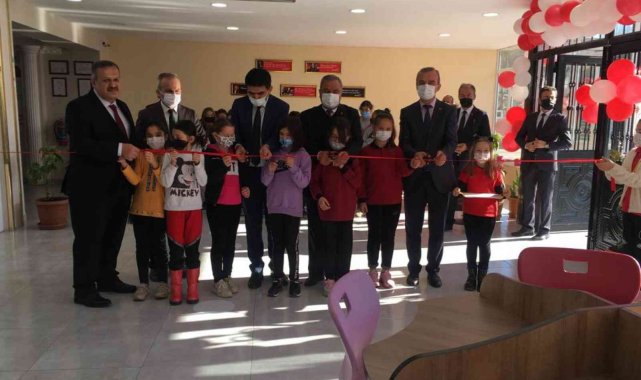 Kaymakam Coşgun'dan "Kütüphanesiz Okul Kalmasın" açılışları devam ediyor