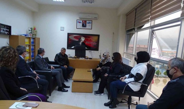 Kaymakam okul aile birliği toplantısına katıldı