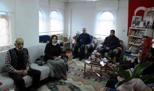 Kaymakam Özay'dan şehit aileleri ve gazilere ziyaret