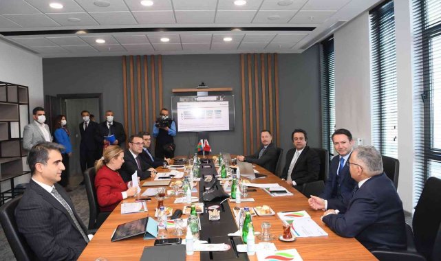 Kayseri'de doğalgaz yatırımları masaya yatırıldı