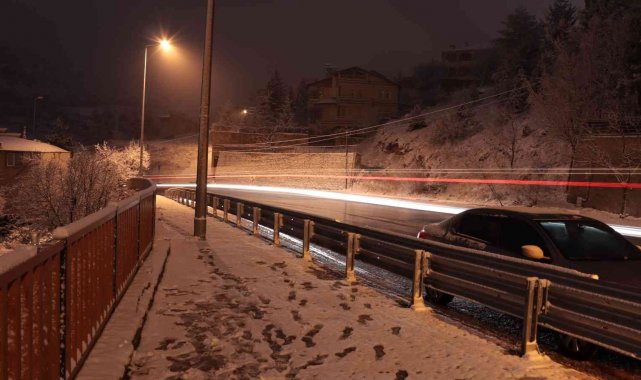 Kayseri'de kar yağışı etkili oldu