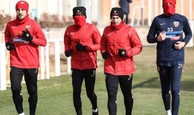Kayserispor 3 puana şartlandı