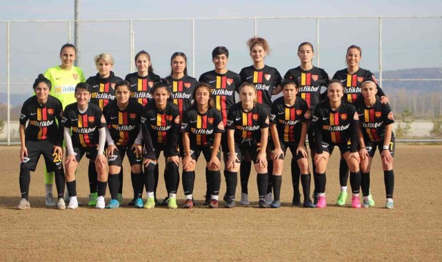 Kayserispor Kadın Futbol takımı ilk maçına çıkıyor