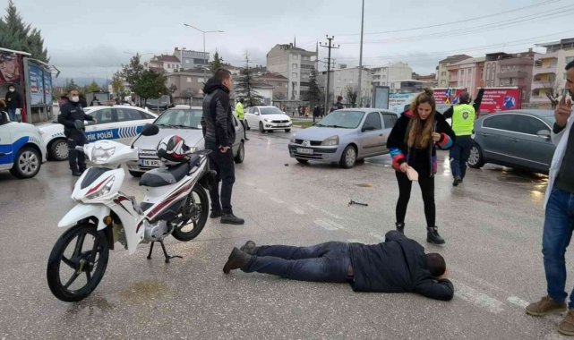 Kaza yaptı aklına ilk ailesi geldi; "kaza yaptım bir şeyim yok" dedi