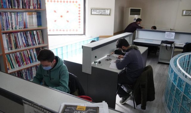 Keçiören Belediyesi'nden konforlu kütüphaneler