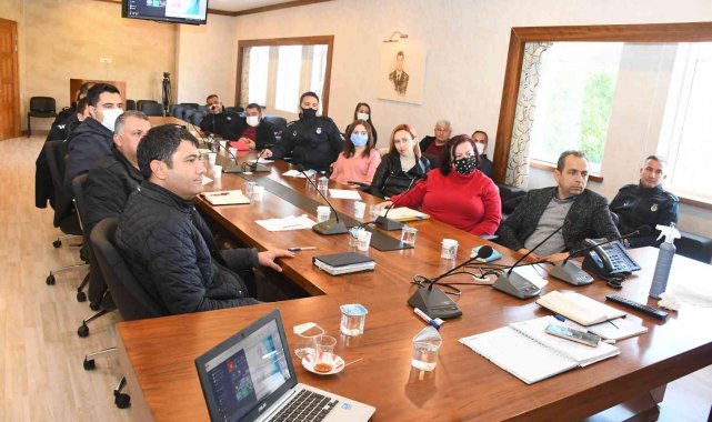 Kemer Belediyesi personeline genel iletişim eğitimi