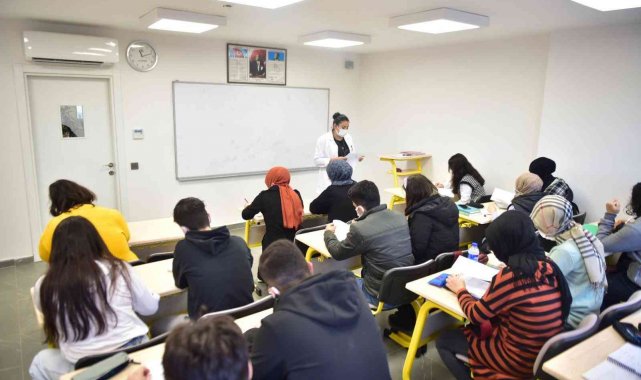 Kepez Belediyesi&#039;nde üniversite hazırlık kursları