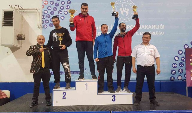 Kick Boks'ta şampiyon Körfez Gençlerbirliği