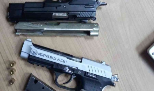 Kırklareli'nde durdurulan otomobilde tabanca ele geçirildi