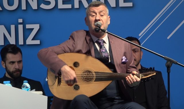 Kırklareli'nde engelliler Metin Şentürk konseriyle eğlendi